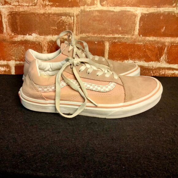 Vans Kids Shoes Size 5 Pink Skateboarding Suede - Picture 1 of 7